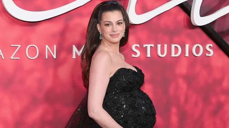 Anne-Hathaway-Turns-Heads-at-Verity-Premiere.jpg